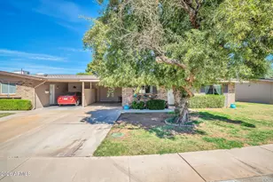 10316 W Corte Del Sol Este --, Sun City, AZ 85351 - Photo 3