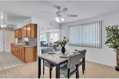 10210 W Sun City Boulevard, Sun City, AZ 85351 - Photo 15