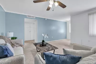 10210 W Sun City Boulevard, Sun City, AZ 85351 - Photo 7