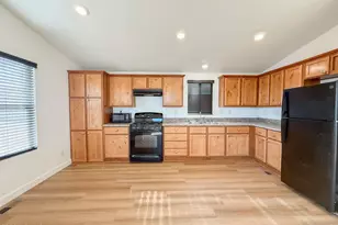 51880 N Gold Plains Rd, Seligman, AZ 86337 - Photo 9