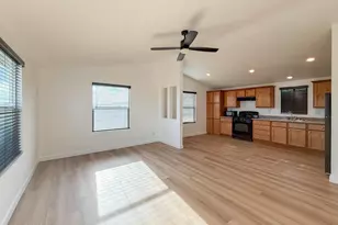 51880 N Gold Plains Rd, Seligman, AZ 86337 - Photo 7