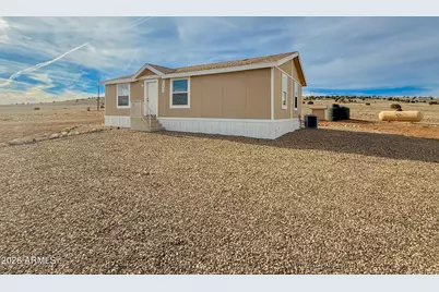 51880 N Gold Plains Road, Seligman, AZ 86337 - Photo 1