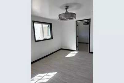 1113 N 25th Place, Phoenix, AZ 85008 - Photo 17
