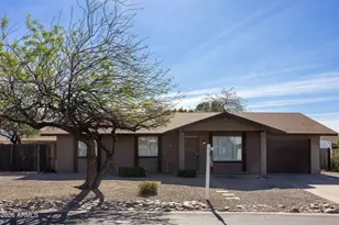 715 N Fort St, Mesa, AZ 85207 - Photo 1