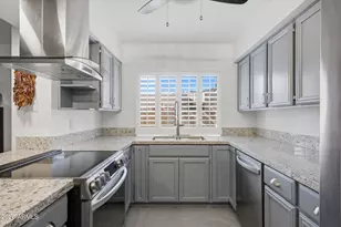 1001 E Becker Ln, Phoenix, AZ 85020 - Photo 11
