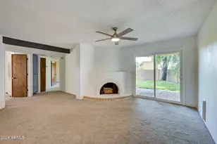 1001 E Becker Ln, Phoenix, AZ 85020 - Photo 15