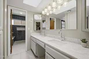 1001 E Becker Ln, Phoenix, AZ 85020 - Photo 5