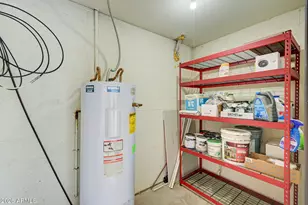 1001 E Becker Ln, Phoenix, AZ 85020 - Photo 39