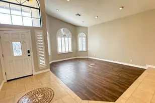 902 W Sherri Dr, Gilbert, AZ 85233 - Photo 5