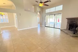 902 W Sherri Dr, Gilbert, AZ 85233 - Photo 11