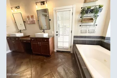 902 W Sherri Drive, Gilbert, AZ 85233 - Photo 17