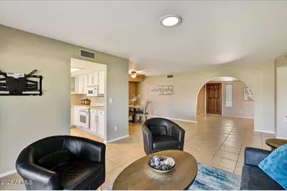 9630 W Tonto Lane, Peoria, AZ 85382 - Photo 5