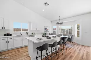 11446 W Clover Way, Avondale, AZ 85392 - Photo 5