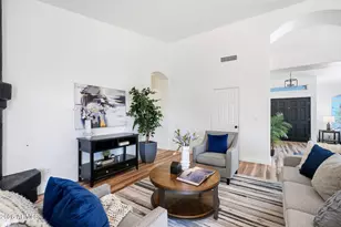 11446 W Clover Way, Avondale, AZ 85392 - Photo 13