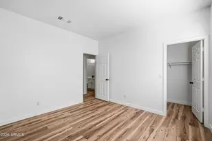 11446 W Clover Way, Avondale, AZ 85392 - Photo 9