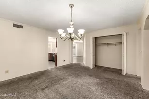 925 W Mendoza Ave, Mesa, AZ 85210 - Photo 9