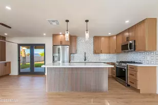 11841 N 24th St, Phoenix, AZ 85028 - Photo 9