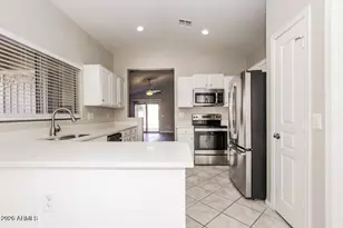 3621 S 73rd Dr, Phoenix, AZ 85043 - Photo 7