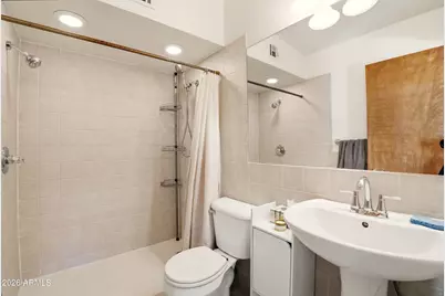 1419 E Solano Drive, Phoenix, AZ 85014 - Photo 17