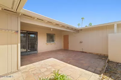 11007 W Thunderbird Boulevard, Sun City, AZ 85351 - Photo 15