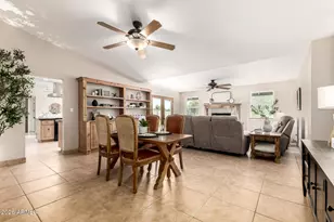 1319 E Sagebrush St, Gilbert, AZ 85296 - Photo 5