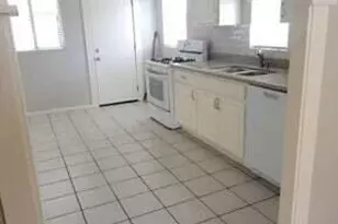 313 N 47th St, Phoenix, AZ 85008 - Photo 9