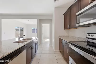 43721 W Acacia Avenue, Maricopa, AZ 85138 - Photo 5