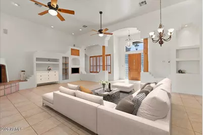 13002 W San Juan Avenue, Litchfield Park, AZ 85340 - Photo 9