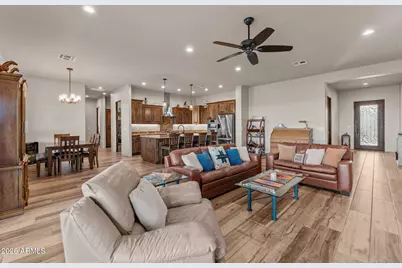 22050 W El Grande Trail, Wickenburg, AZ 85390 - Photo 7