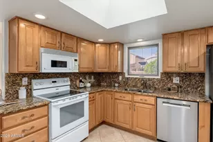 3015 E Coolidge St, Phoenix, AZ 85016 - Photo 15