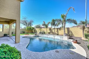 21912 N 104th Ln, Peoria, AZ 85383 - Photo 9