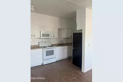 197 W Saragosa Street #3, Chandler, AZ 85225 - Photo 5