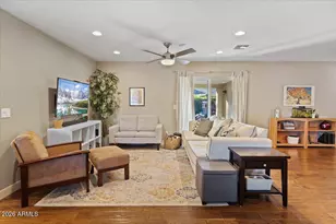 1039 E Montebello Ave, Phoenix, AZ 85014 - Photo 3