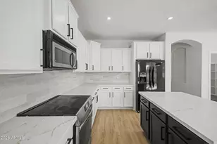 7062 W Andrew Ln, Peoria, AZ 85383 - Photo 11