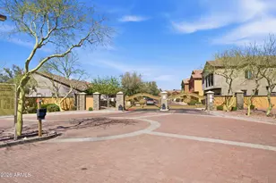 2250 E Deer Valley Rd, Phoenix, AZ 85024 - Photo 27