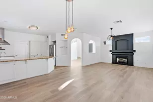 1432 E Behrend Dr, Phoenix, AZ 85024 - Photo 11