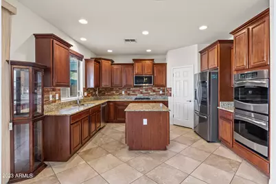 5224 W Bent Tree Drive, Phoenix, AZ 85083 - Photo 9