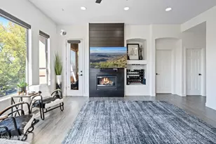 16420 N Thompson Peak Pkwy, Scottsdale, AZ 85260 - Photo 9