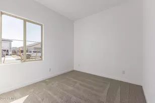 15808 W Desert Hollow Dr, Surprise, AZ 85387 - Photo 19