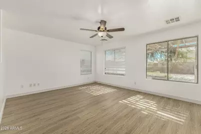 7327 W Cordes Road, Phoenix, AZ 85043 - Photo 9