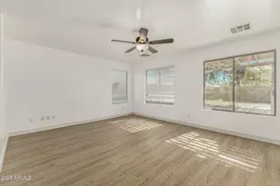 7327 W Cordes Rd, Phoenix, AZ 85043 - Photo 9