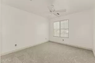 7327 W Cordes Rd, Phoenix, AZ 85043 - Photo 33