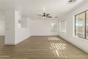 7327 W Cordes Rd, Phoenix, AZ 85043 - Photo 13