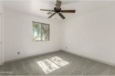 7327 W Cordes Road, Phoenix, AZ 85043 - Photo 31