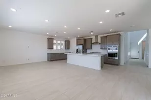 11937 W Luxton Ln, Avondale, AZ 85323 - Photo 15