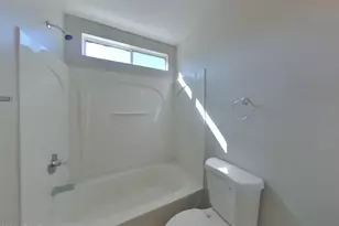 3921 W Irwin Ave, Phoenix, AZ 85041 - Photo 11