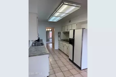 10332 W Wininger Circle, Sun City, AZ 85351 - Photo 3