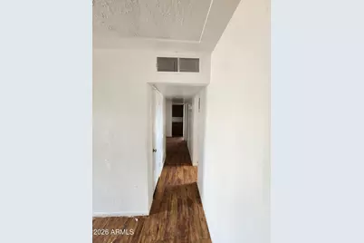 2207 W Cactus Wren Drive, Phoenix, AZ 85021 - Photo 5