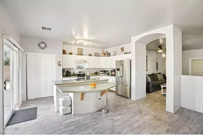 10466 E Obispo Avenue, Mesa, AZ 85212 - Photo 5