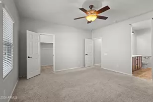 10802 W Saddlehorn Rd, Peoria, AZ 85383 - Photo 11